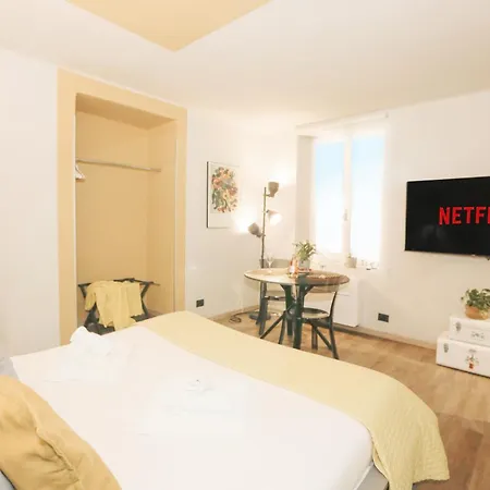 Lägenhet Next To Center - 1g Wifi - Netflix - Self Check-in