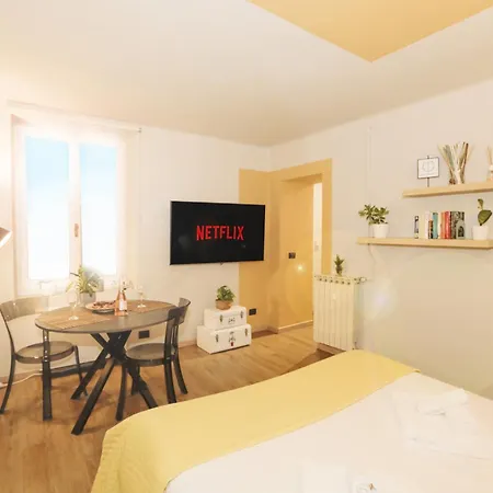 Next To Center - 1g Wifi - Netflix - Self Check-in Lägenhet Genua