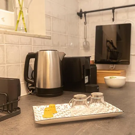 Giano Host - I Teatri * Gênes